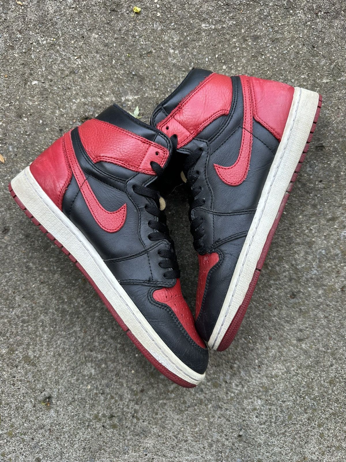 Jordan Brand Nike Air Jordan 1 Retro High Bred Banned 2016 size 8 Size US 8 / EU 41 - 2 Thumbnail