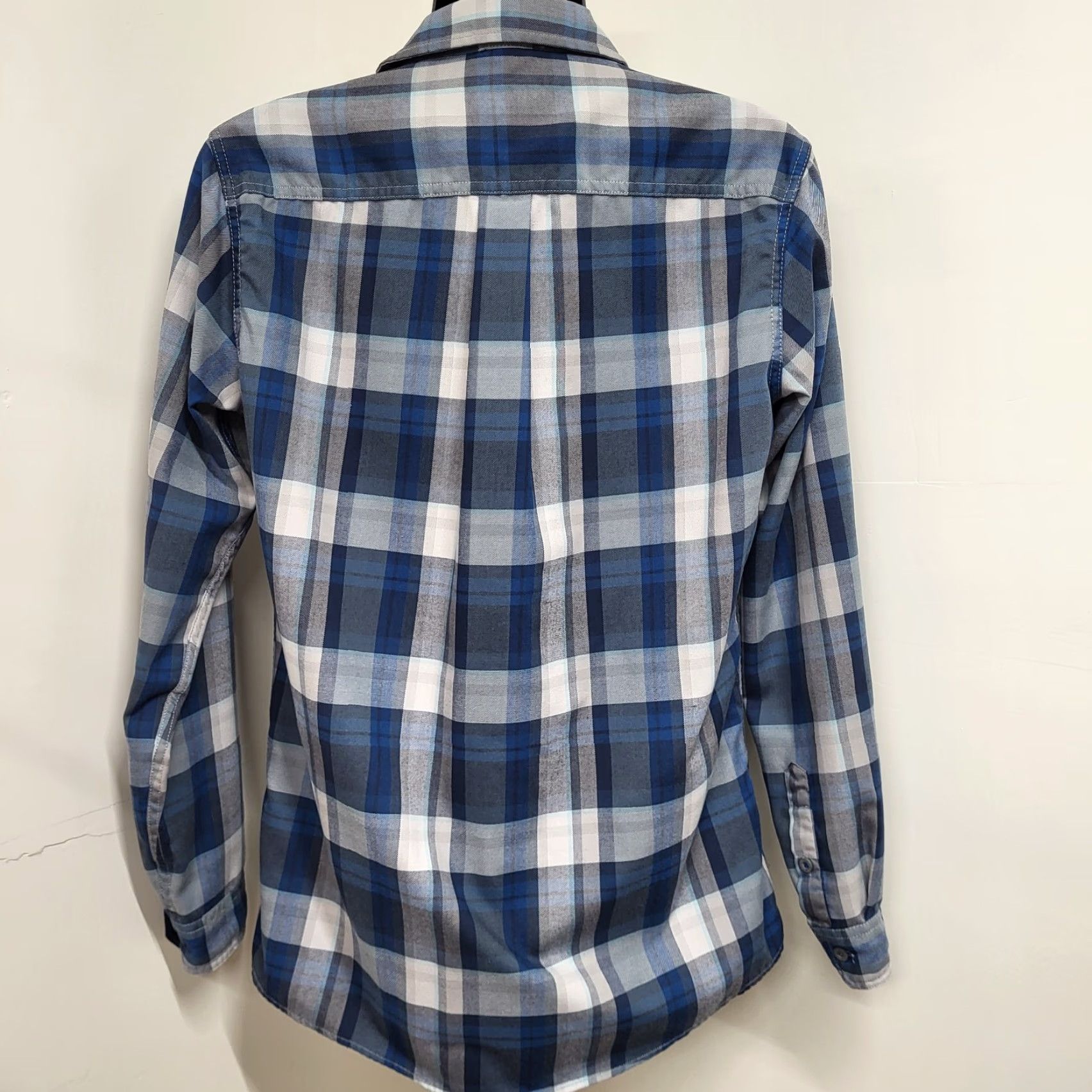 Eddie Bauer Eddie Bauer Travex Shirt Mens TM Blue Plaid Button Up Long Sleeve Casual M Blue Plaid Shirt Travex Eddie Bauer Mens TM Button-Up Long Sleeve Casual Size US M / EU 48-50 / 2 - 3 Thumbnail