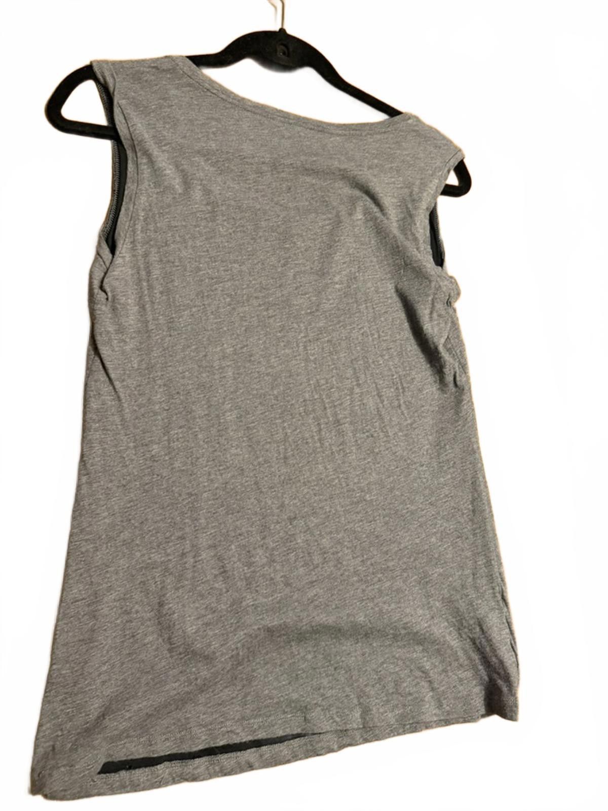 Ann Taylor Ann Taylor Gray Sleeveless Sequin Front Panel Top Medium Size M / US 6-8 / IT 42-44 - 5 Thumbnail