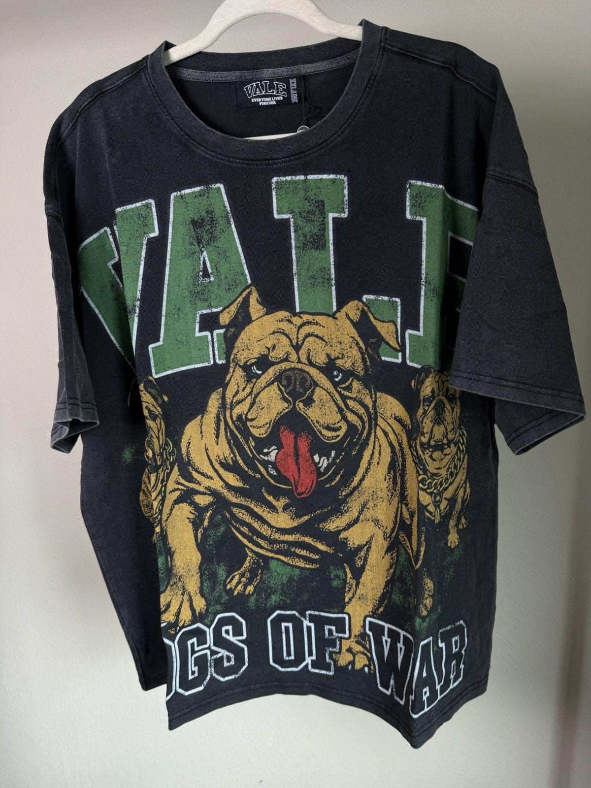 Pre-owned Vale Lives  Dreams Dogs Of War T-shirt In Black
