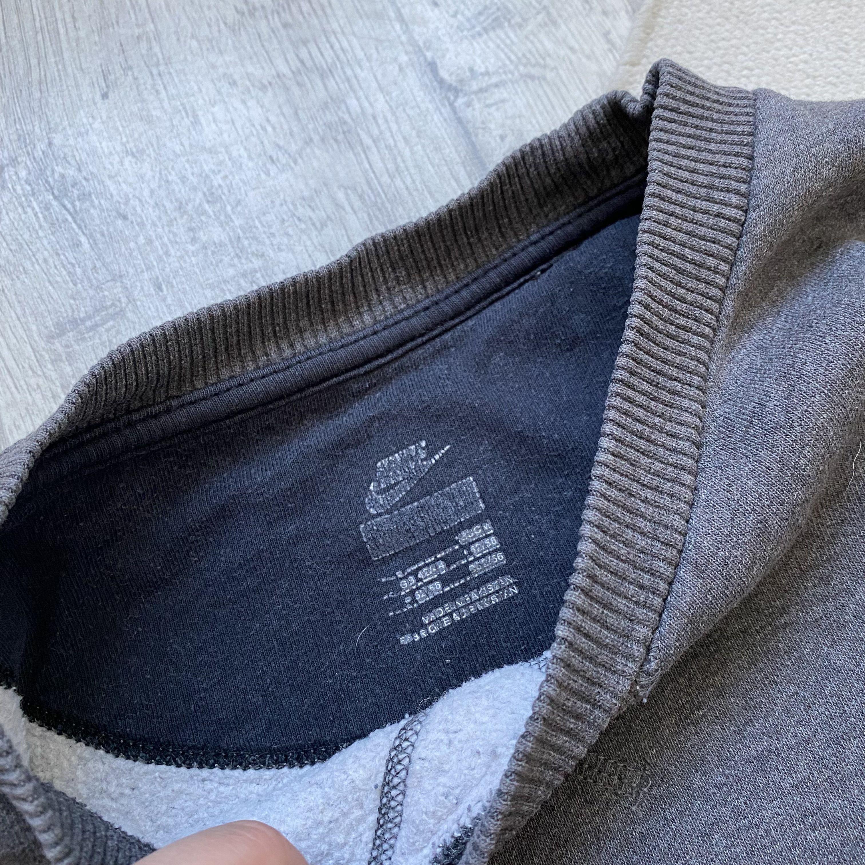 Nike 🦍 Vintage 90 Nike boxy sweatshirt Y2K mini swoosh Size US L / EU 52-54 / 3 - 6 Thumbnail