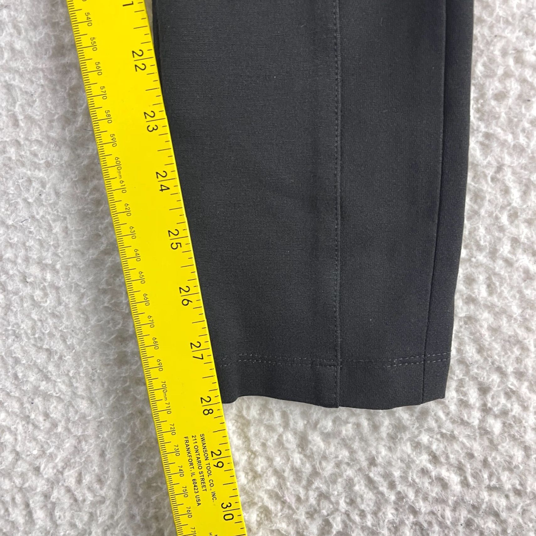 Alice + Olivia Alice + Olivia Employed Black Stretch Skinny Pants Women M Medium Knit Legging Mid-Rise Closet Ready Size 32" / US 10 / IT 46 - 7 Thumbnail