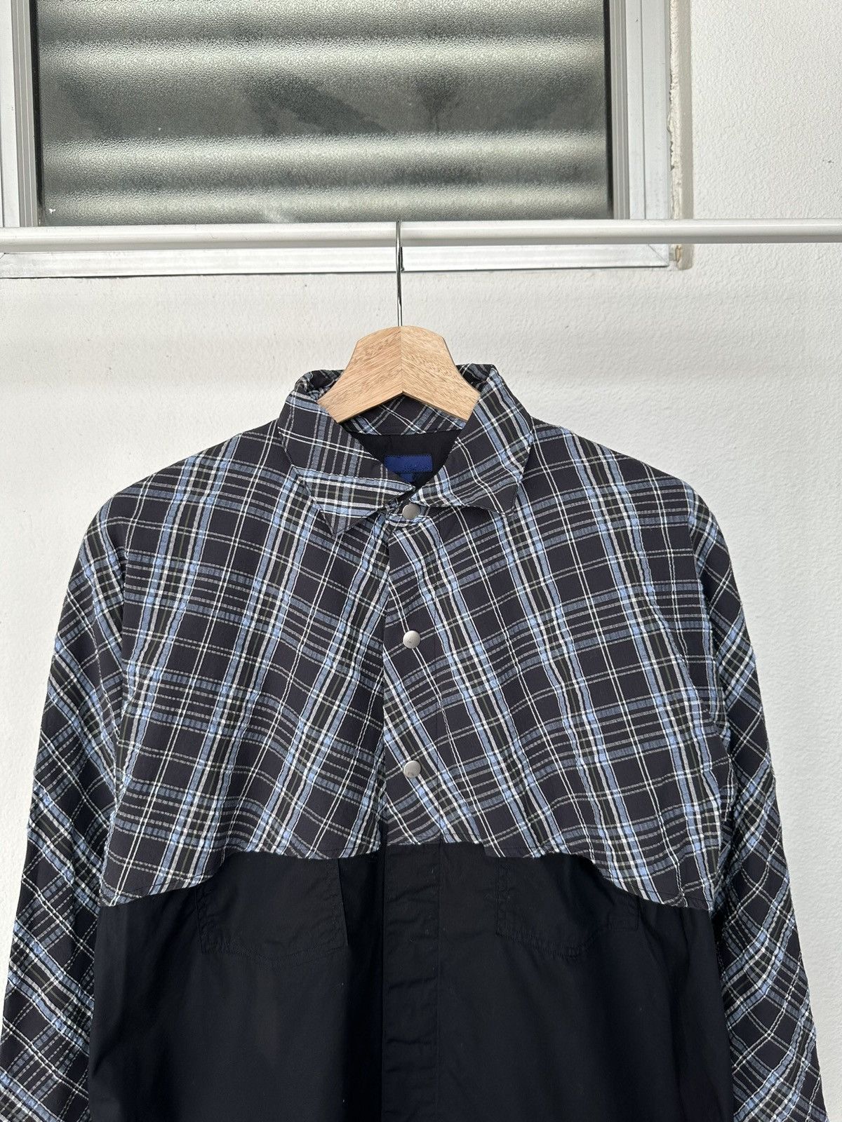Beams Japan Y2k BEAMS layer cut snap button Size US L / EU 52-54 / 3 - 12 Thumbnail