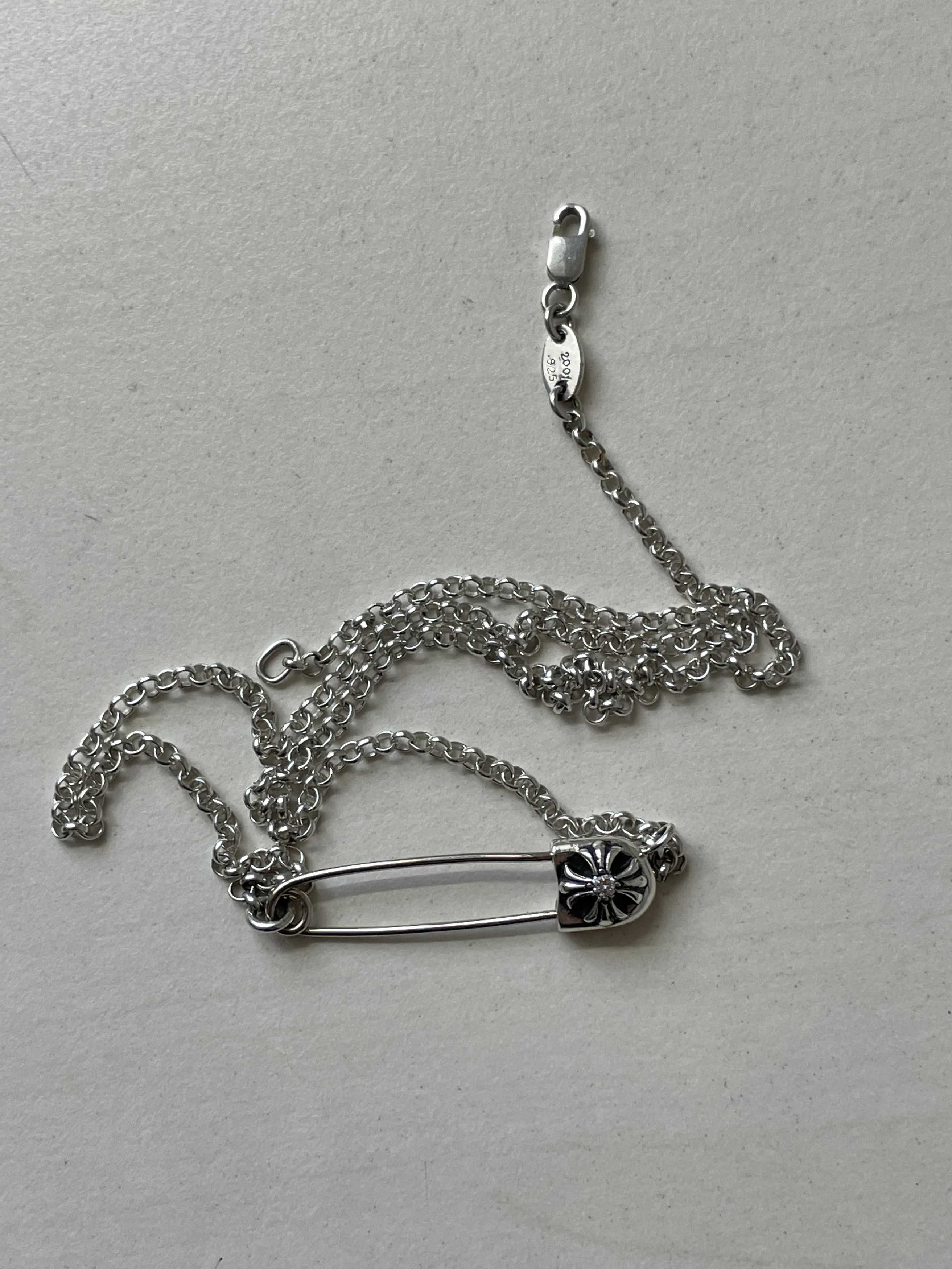 Chrome Hearts Chrome Hearts Safety Pin Single Diamond Roll Chain Necklace Size ONE SIZE - 7 Thumbnail