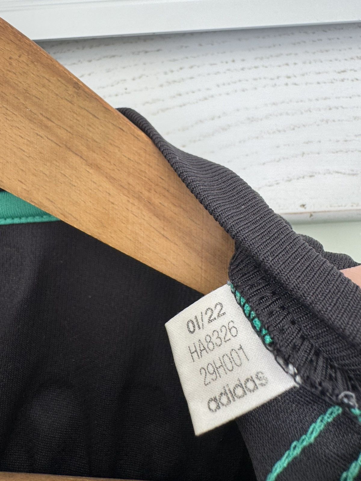 Adidas Celtic Glasgow 2022-2023 Away Soccer Jersey Football Kit Size US L / EU 52-54 / 3 - 14 Thumbnail