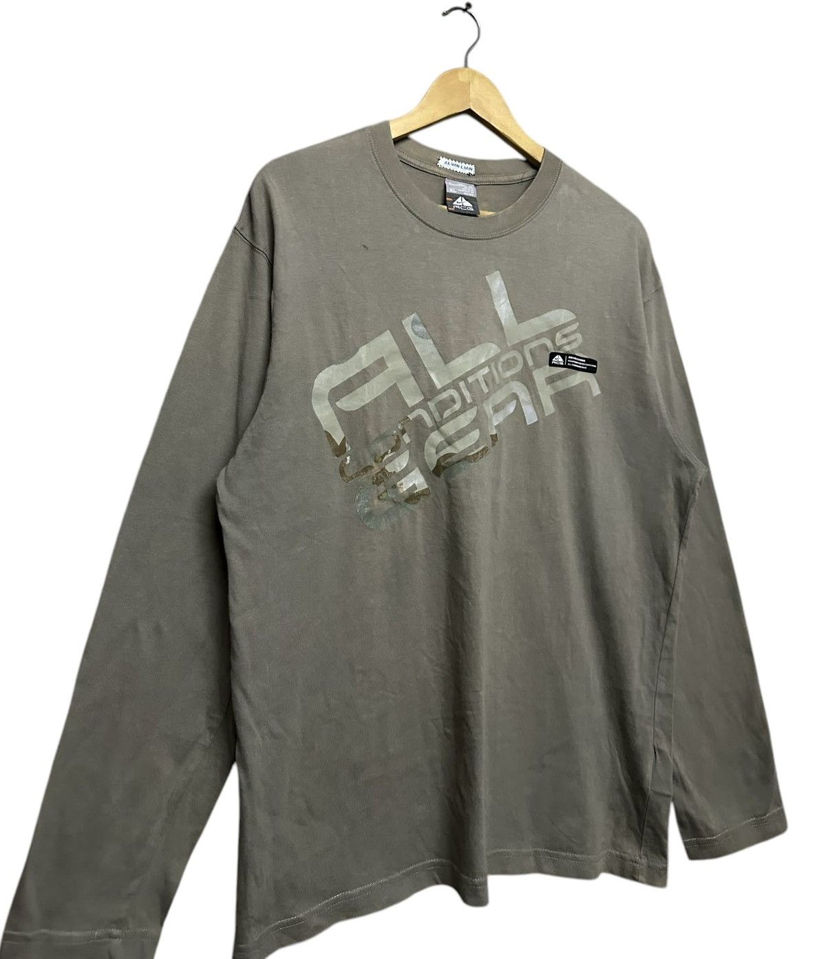 Nike ACG Nike ACG Longsleeve Shirt Size US XL / EU 56 / 4 - 7 Thumbnail