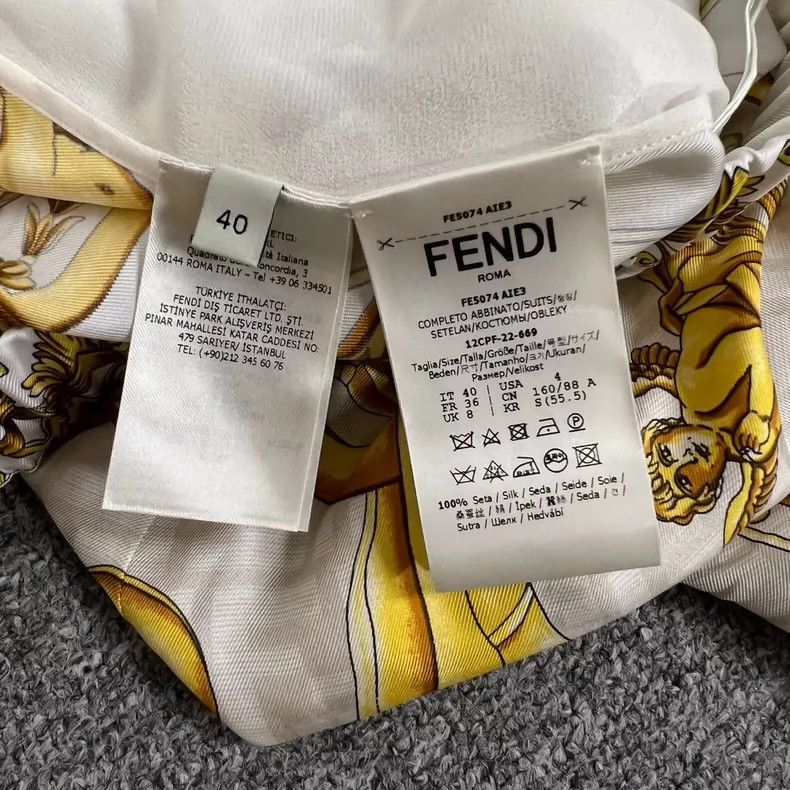 Fendi Fendi Versace Collaboration Silk Shorts Size US 40 / EU 56 - 5 Thumbnail