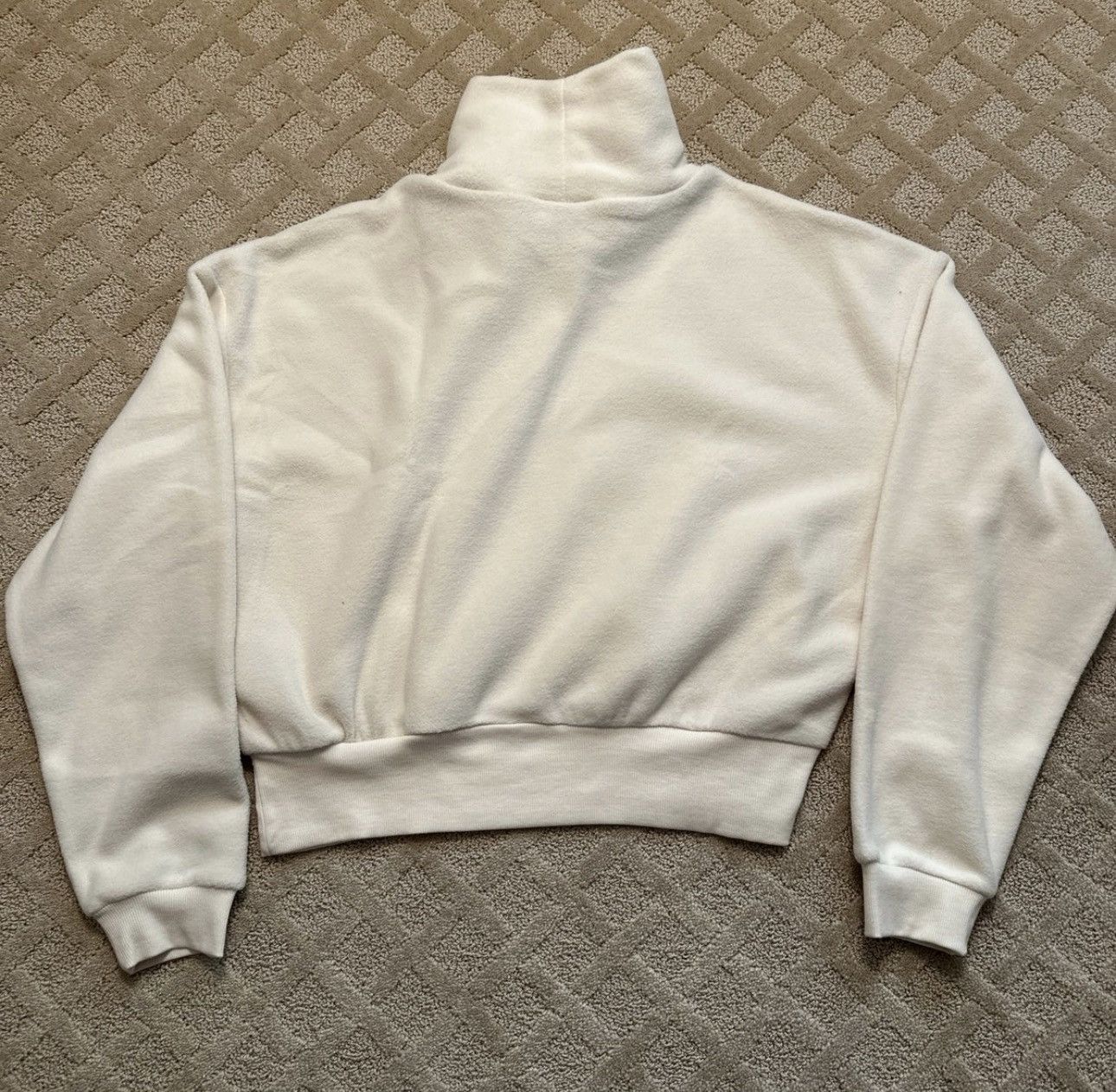 Old Navy Old Navy Womens Cropped Turtleneck Size M / US 6-8 / IT 42-44 - 2 Thumbnail