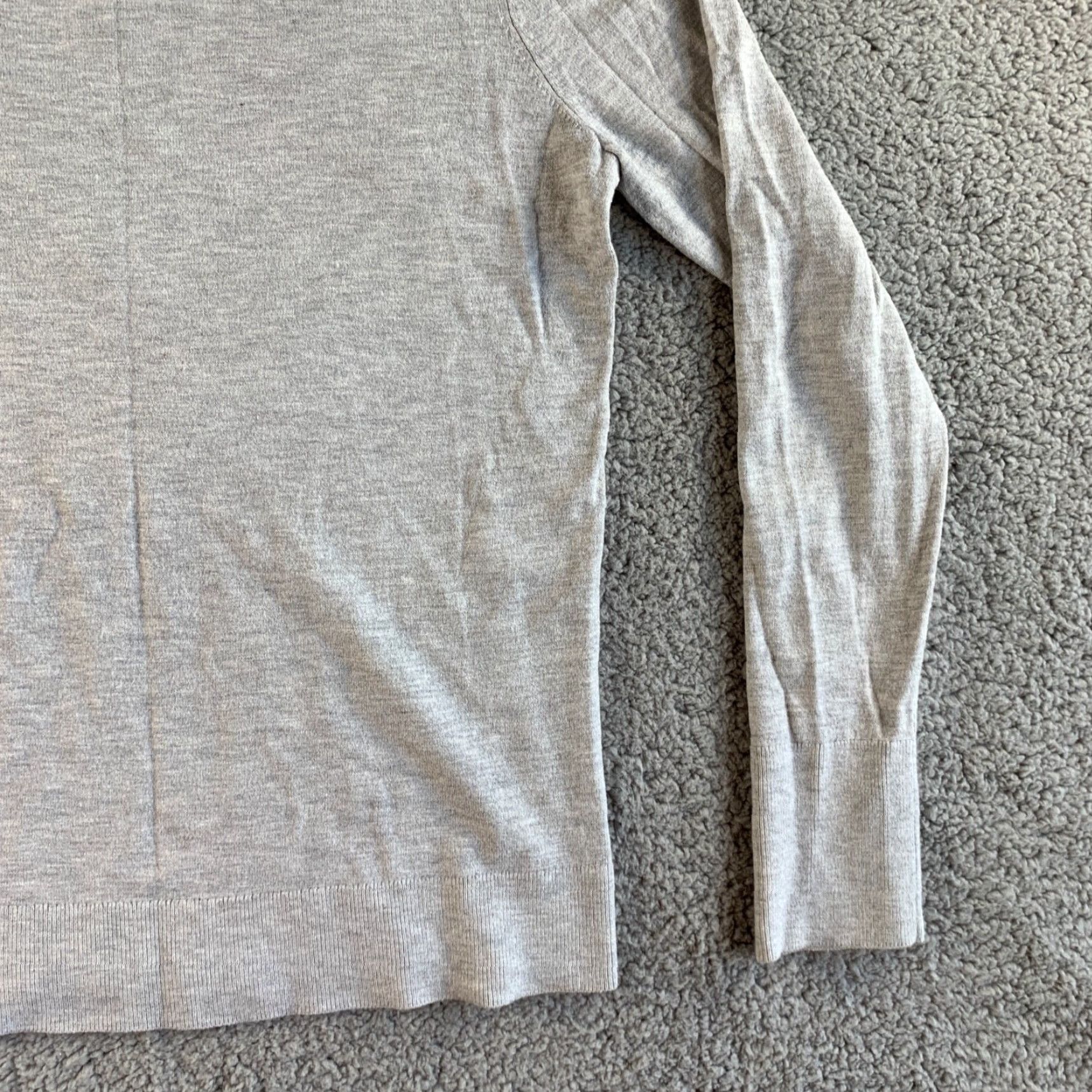 Loft **LOFT Minimalist Neutral Gray Women's Crewneck Long Sleeve Sweater** User: Loft Minimalist Neutral Gray Women's Crewneck Long Sleeve Sweater Size S / US 4 / IT 40 - 5 Thumbnail