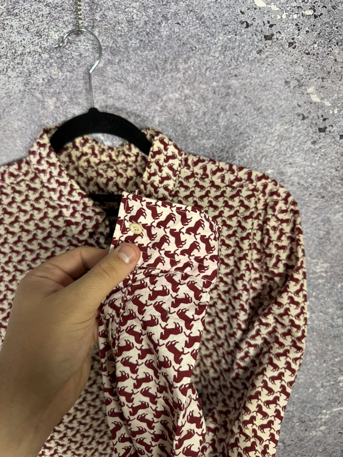 Gucci GUCCI Shirt Button Up Printed Monogram Horsebit Slim Fit Red Size US M / EU 48-50 / 2 - 12 Thumbnail