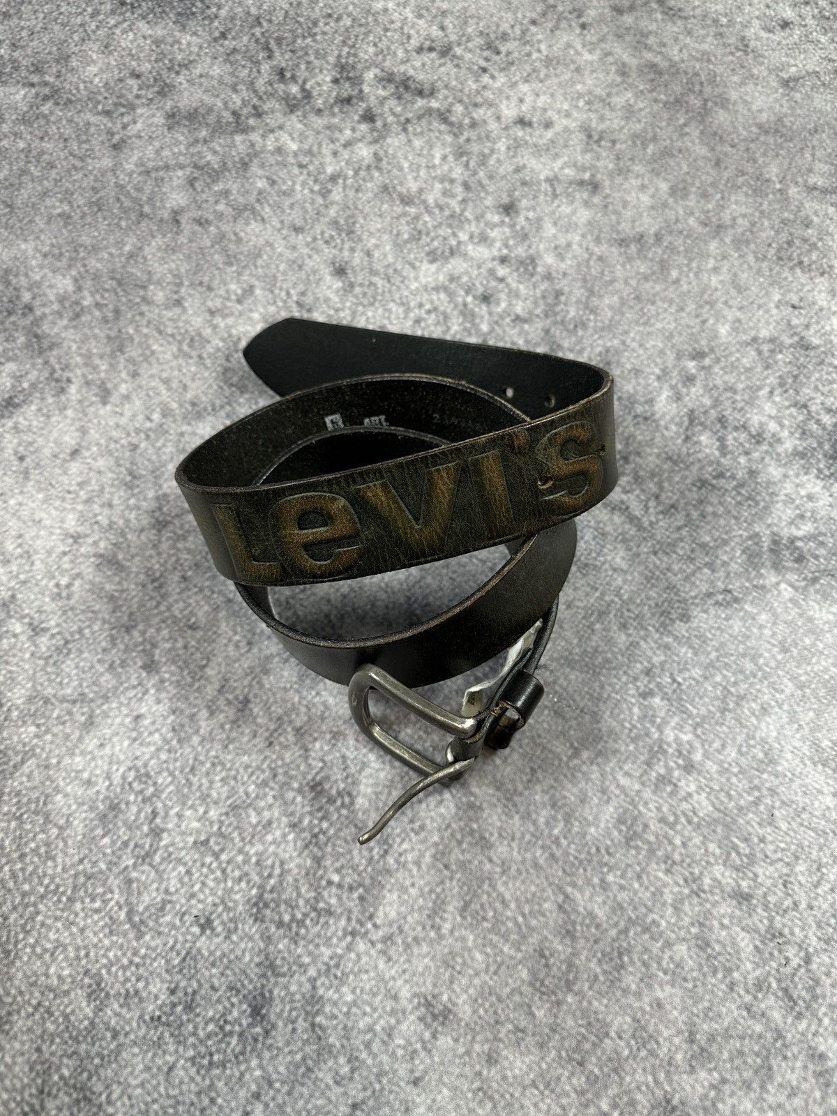 Levi's Y2K Vintage Levi’s Logo Belts Streetwear Casual Leather USA Size ONE SIZE - 1 Thumbnail