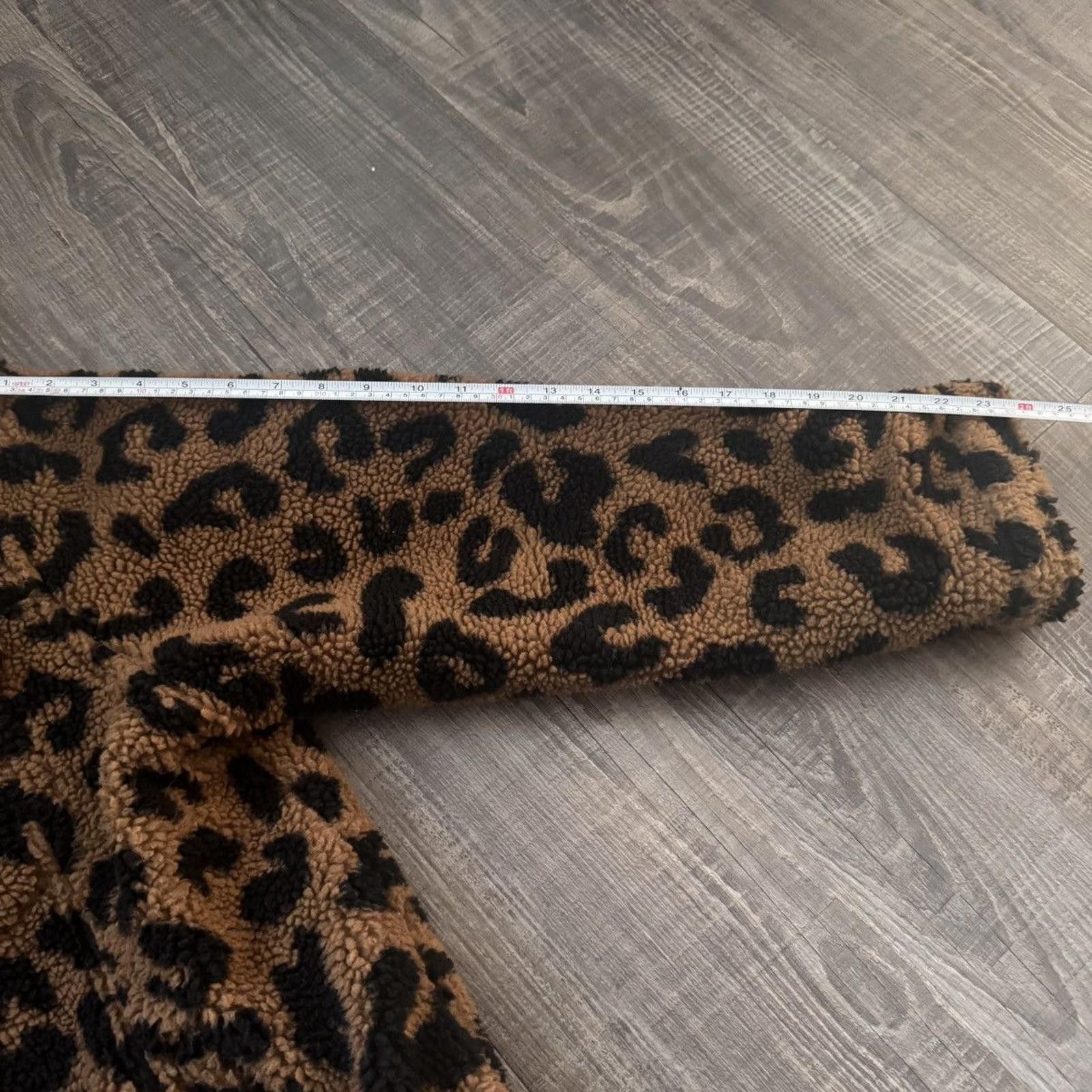 Forever 21 FOREVER 21 • VNTG Faux Fur "Leopard" Jacket (XL) Size US XL / EU 56 / 4 - 4 Thumbnail