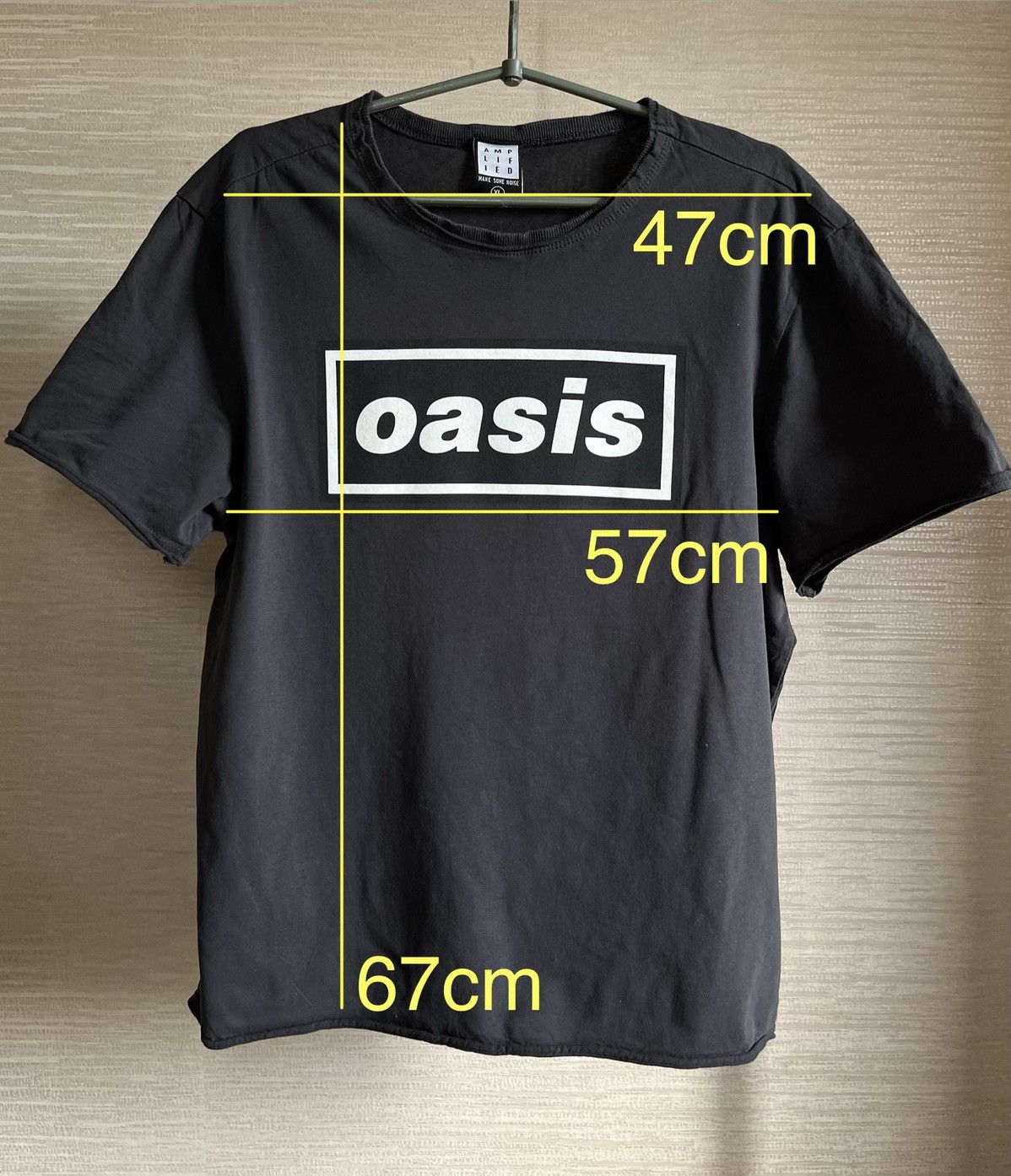 Amplified Amplified Oasis Rock Band Men’s T-Shirt Size US XL / EU 56 / 4 - 7 Thumbnail