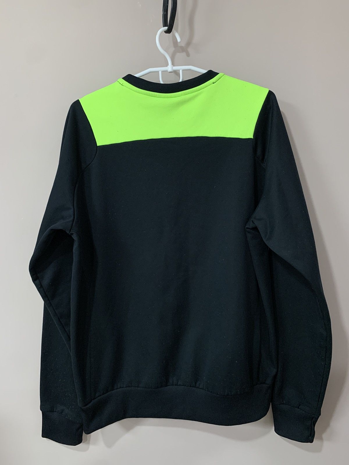 New Balance Liverpool Football Sweatshirt New Balance Soccer Size L Size US L / EU 52-54 / 3 - 2 Thumbnail