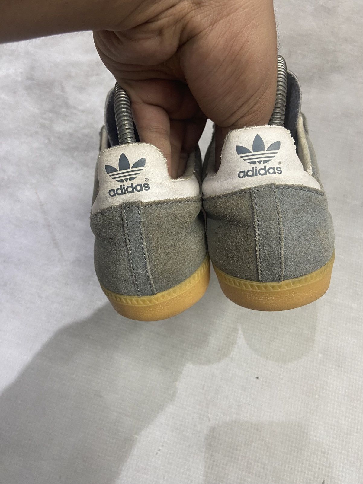 Adidas Adidas rare Samba OG 'Grey Bliss Orange Size US 5.5 / EU 38 - 5 Thumbnail