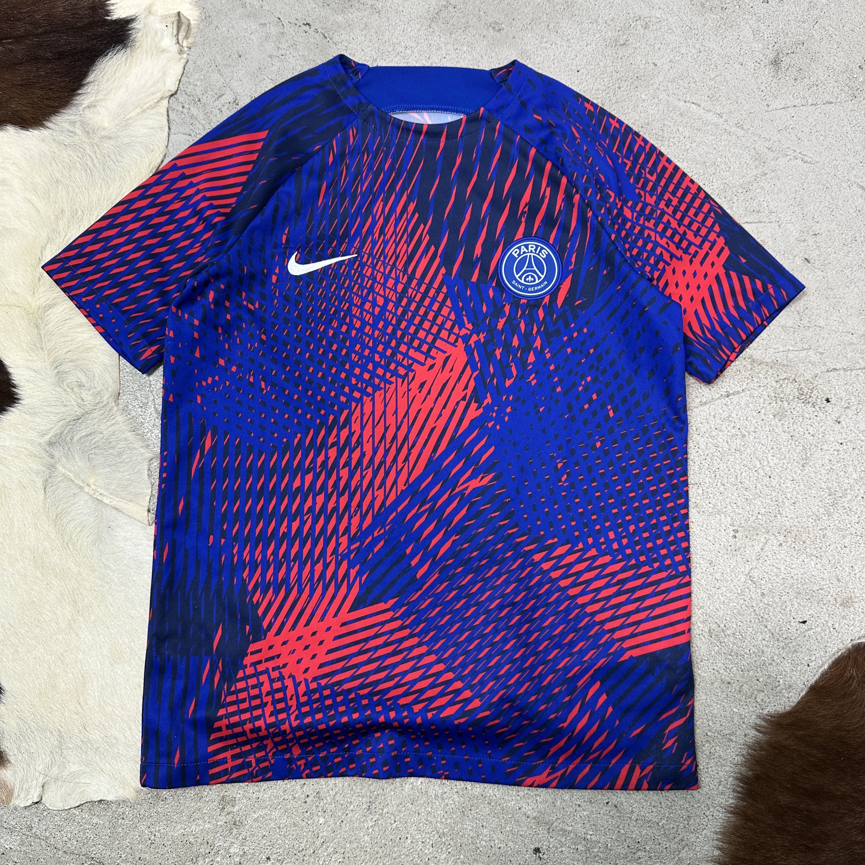 Nike Vintage Sporty Nike PSG 22/23 Training Jersey Y2K Size US S / EU 44-46 / 1 - 1 Thumbnail
