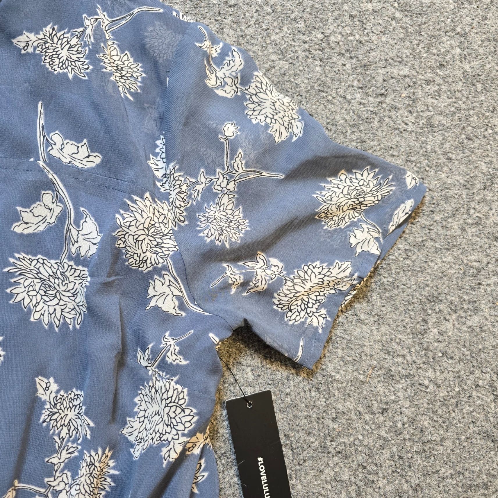 Lulus Lulus Dress Maxi Boho Prairie Floral Blue Lined Tiered Sheer Chiffon, Short Cap Sleeve, High Neck, Zip, Regular, Women, Size M Size M / US 6-8 / IT 42-44 - 4 Thumbnail