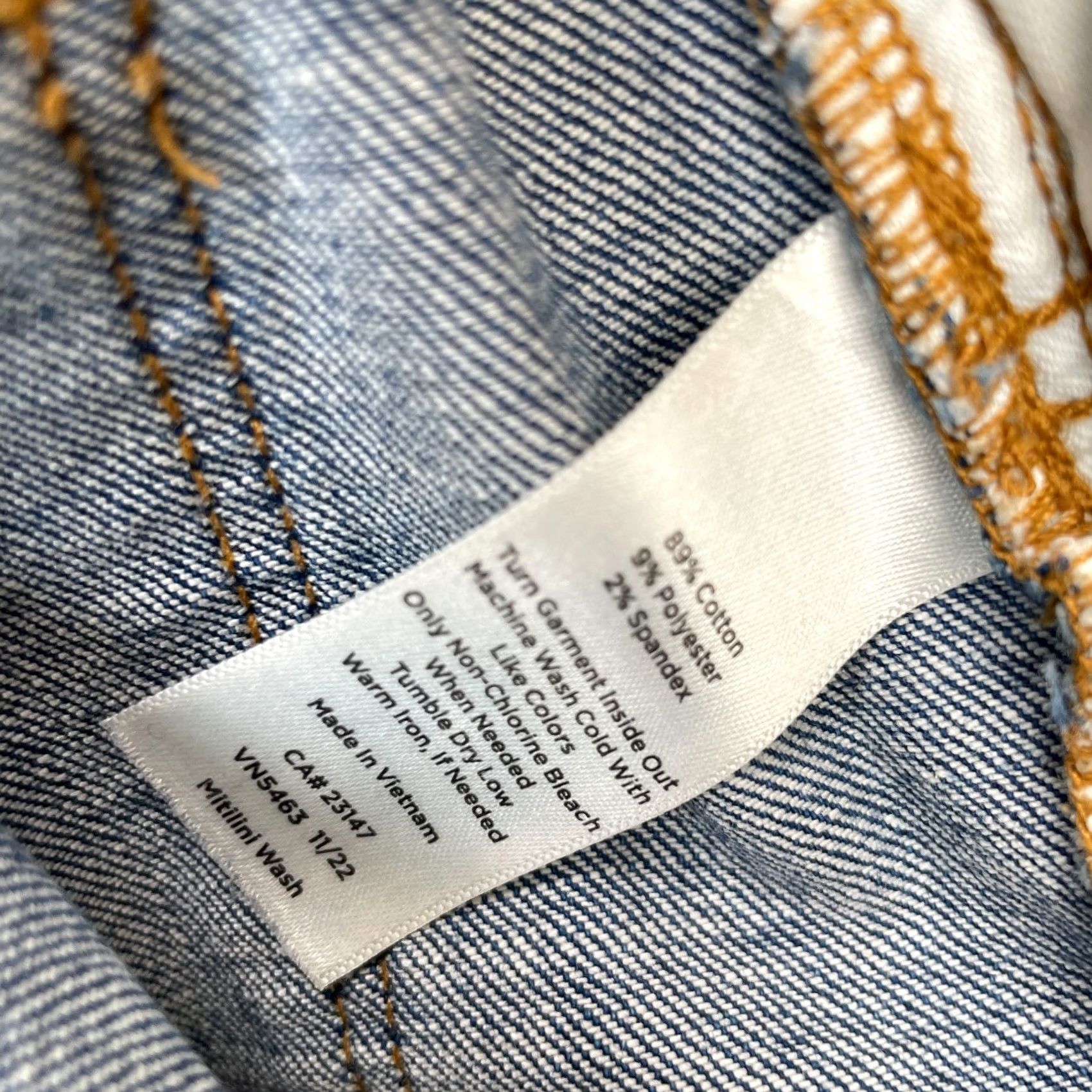 Talbots Talbots Jeans Womens 6P Blue Straight Leg Cropped Denim Stretch Cotton Jeans with 5-Pocket Design Inseam 20 in Logo Button Zipper Size 30" / US 8 / IT 44 - 5 Thumbnail