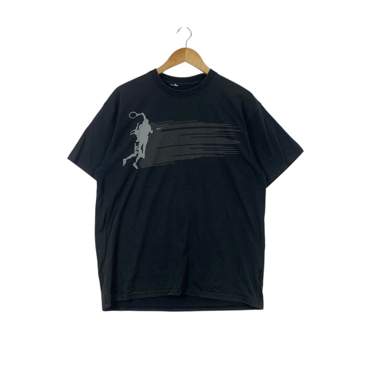 Nike Korea Exclusive Nike X New Jeans by You shirt sz M