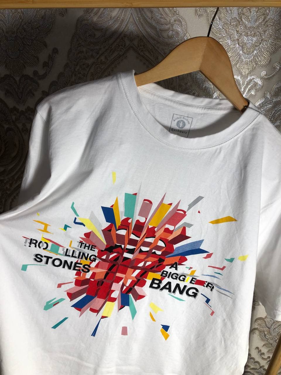 Band Tees VINTAGE THE ROLLING STONES WORLD TOUR ROCK T-SHIRT Y2K 90s Size US XL / EU 56 / 4 - 3 Thumbnail