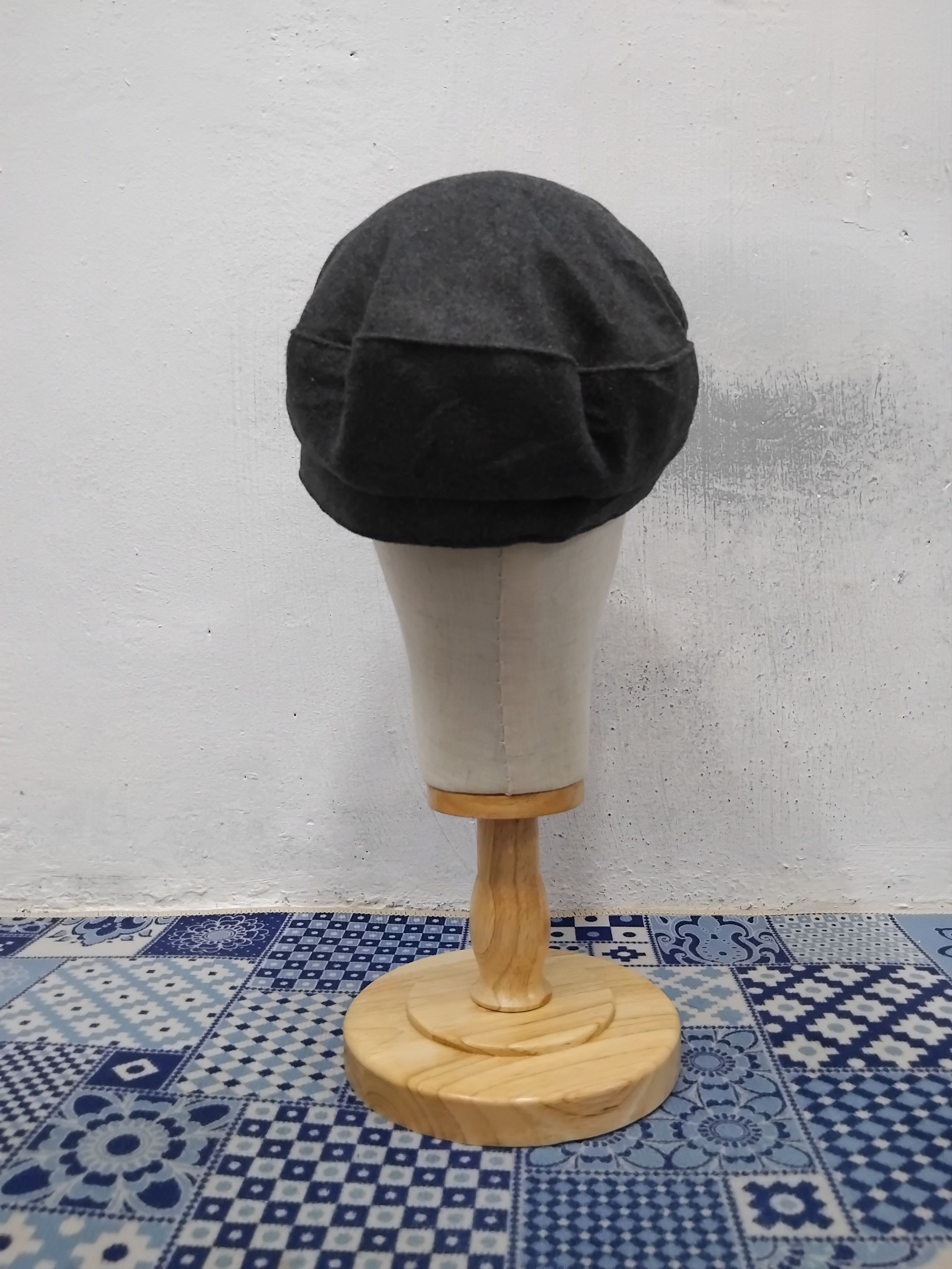 Japanese Brand Unbrand black colour cap Size 38 - 6 Thumbnail
