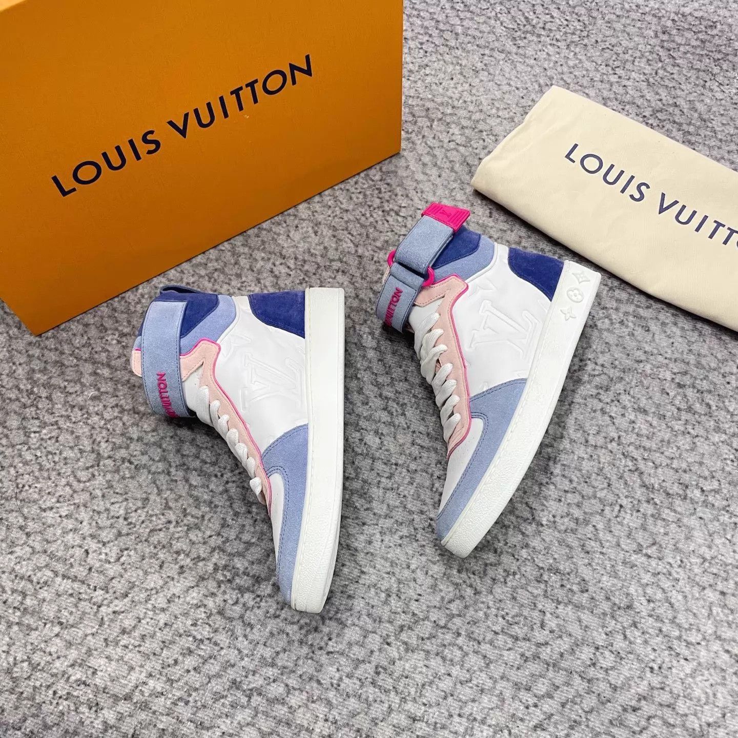 Louis Vuitton LV Boombox High-Top Sneakers Blue-Pink-White Size US 4.5 / IT 34.5 - 4 Thumbnail