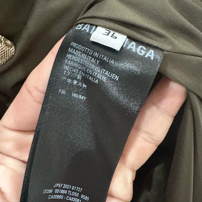 Balenciaga Balenciaga size 36 Gucci Collaborative BB Printed Puffer V Size S / US 4 / IT 40 - 4 Thumbnail
