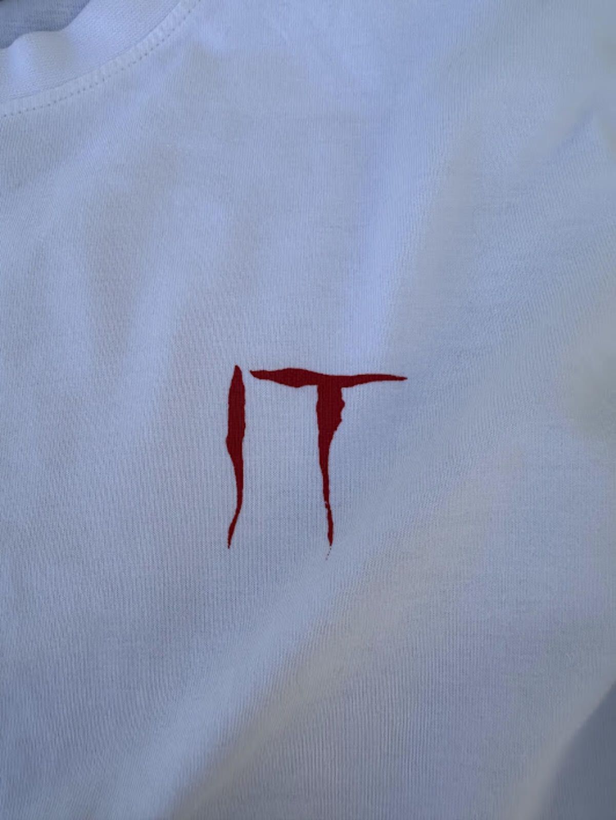 Divided IT Movie Graphic Tee H&M White Small Size US S / EU 44-46 / 1 - 5 Thumbnail