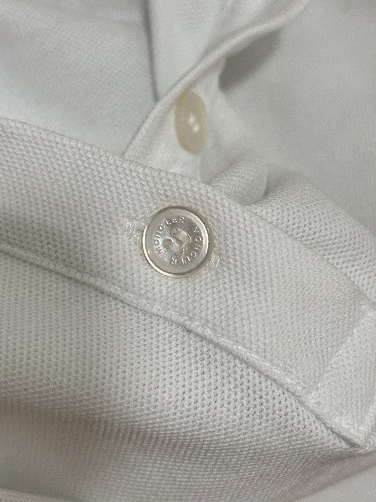 Moncler DDP Moncler Womens Polo White Maglia Logo Top Cotton size XS Size XS / US 0-2 / IT 36-38 - 10 Thumbnail