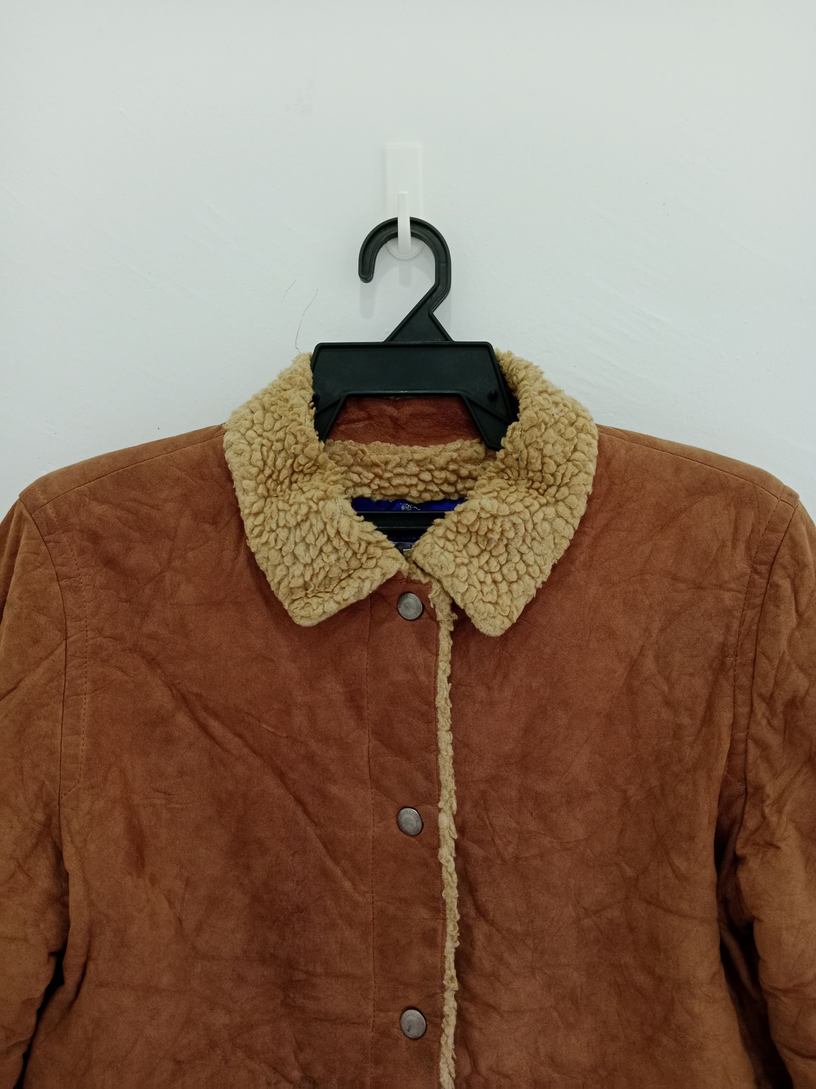 Burberry × Designer Burberrys Blue Label Sherpa Lining Snap Button Jacket Size S / US 4 / IT 40 - 4 Thumbnail