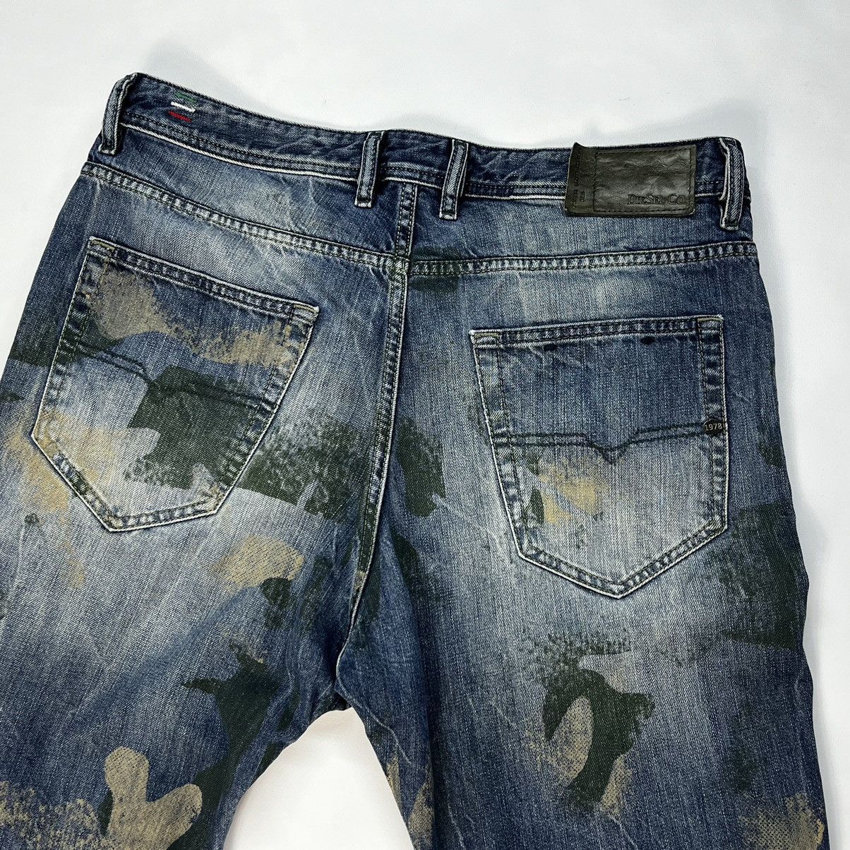 Diesel Diesel Jeans NARROT Jogg Denim Pants Regular Carrot Size US 32 / EU 48 - 15 Thumbnail