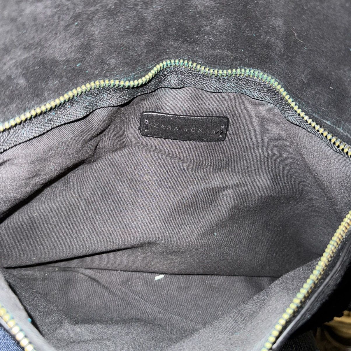 Zara Zara black suede stud detail chain strap bag Size ONE SIZE - 10 Thumbnail