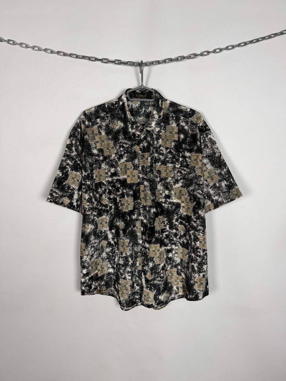 Vintage T. Corner Short Sleeve Shirt Button Up Thai Silk Vintage M-L Size US M / EU 48-50 / 2 - 1 Thumbnail