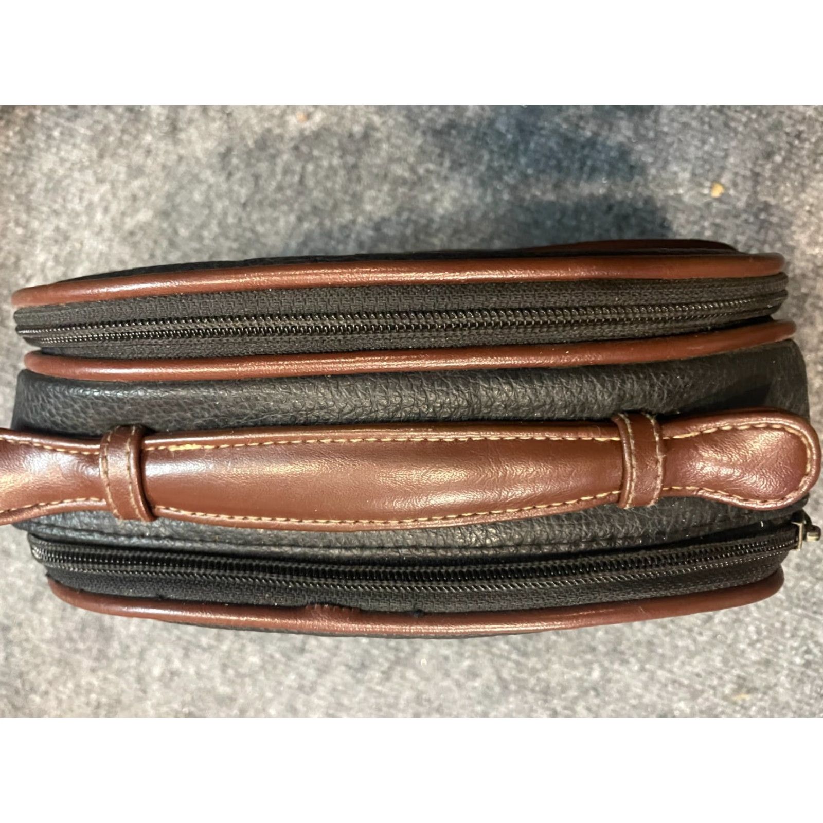Vintage Purse Handbag 8.5" x 7" Black & Brown Shoulder Bag Women Medium PVC Polyester Zip Magnet Closures Pockets Zippers Almond Black"} Size ONE SIZE - 5 Thumbnail