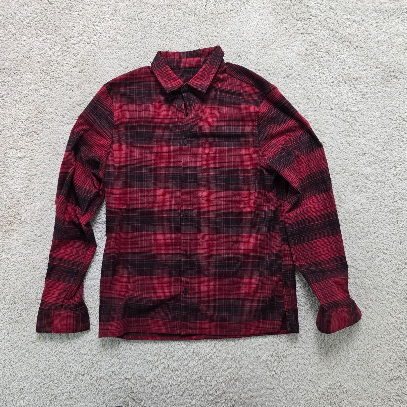 Lululemon Lululemon Mens Performance Flannel Lightweight Red Large L Size US L / EU 52-54 / 3 - 2 Thumbnail