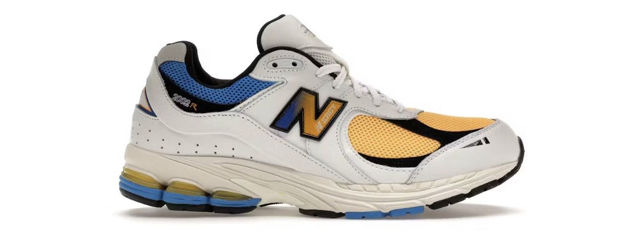 New Balance New Balance 2002R Size US 10.5 / EU 43-44 - 6 Thumbnail