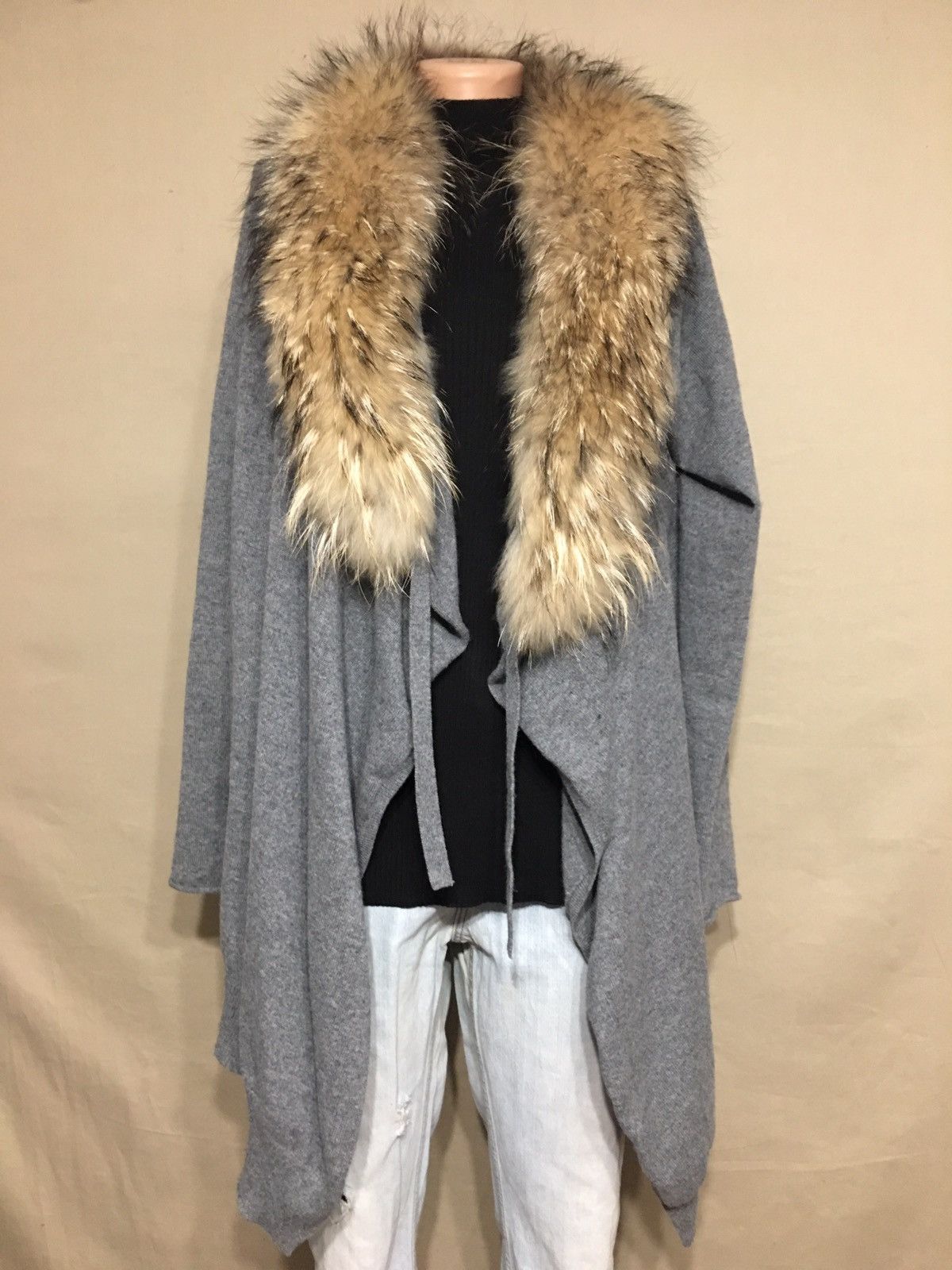 Designer Princess Goes Hollywood Cashmere Fur Cardigan Size EU 44 Size M / US 6-8 / IT 42-44 - 1 Thumbnail