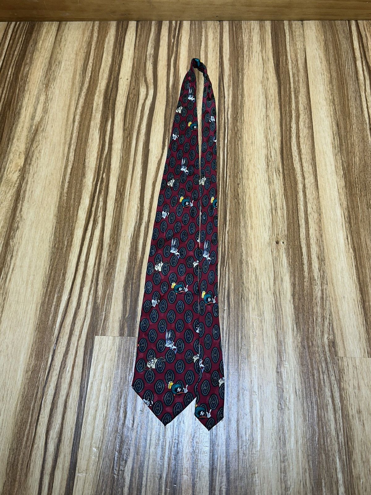 Warner Bros 1994 Looney Tunes Characters Burgundy Patterned Tie Size ONE SIZE - 2 Thumbnail
