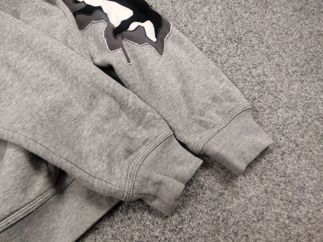 Nike Vintage Nike USA Custom Logo Skeleton Oversized Hoodie Y2K Size US M / EU 48-50 / 2 - 10 Thumbnail
