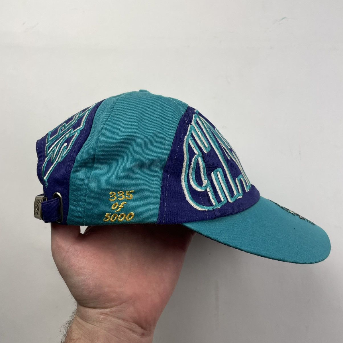 NBA × The Game × Vintage Vintage 90s Charlotte Hornets Spellout Hat The Game NBA 335 Size ONE SIZE - 4 Thumbnail