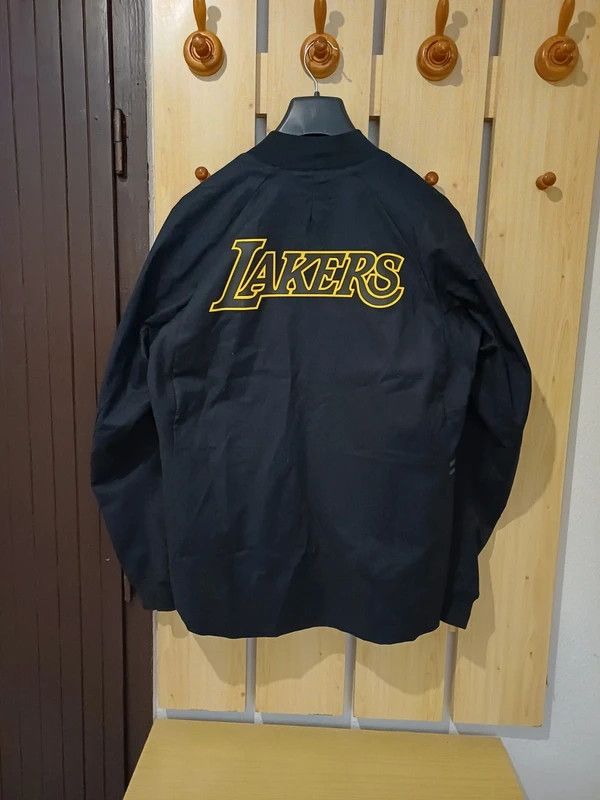 Nike New Nike LA Lakers Kobe Bryant Basketball Jacket - Size M Size US M / EU 48-50 / 2 - 2 Thumbnail