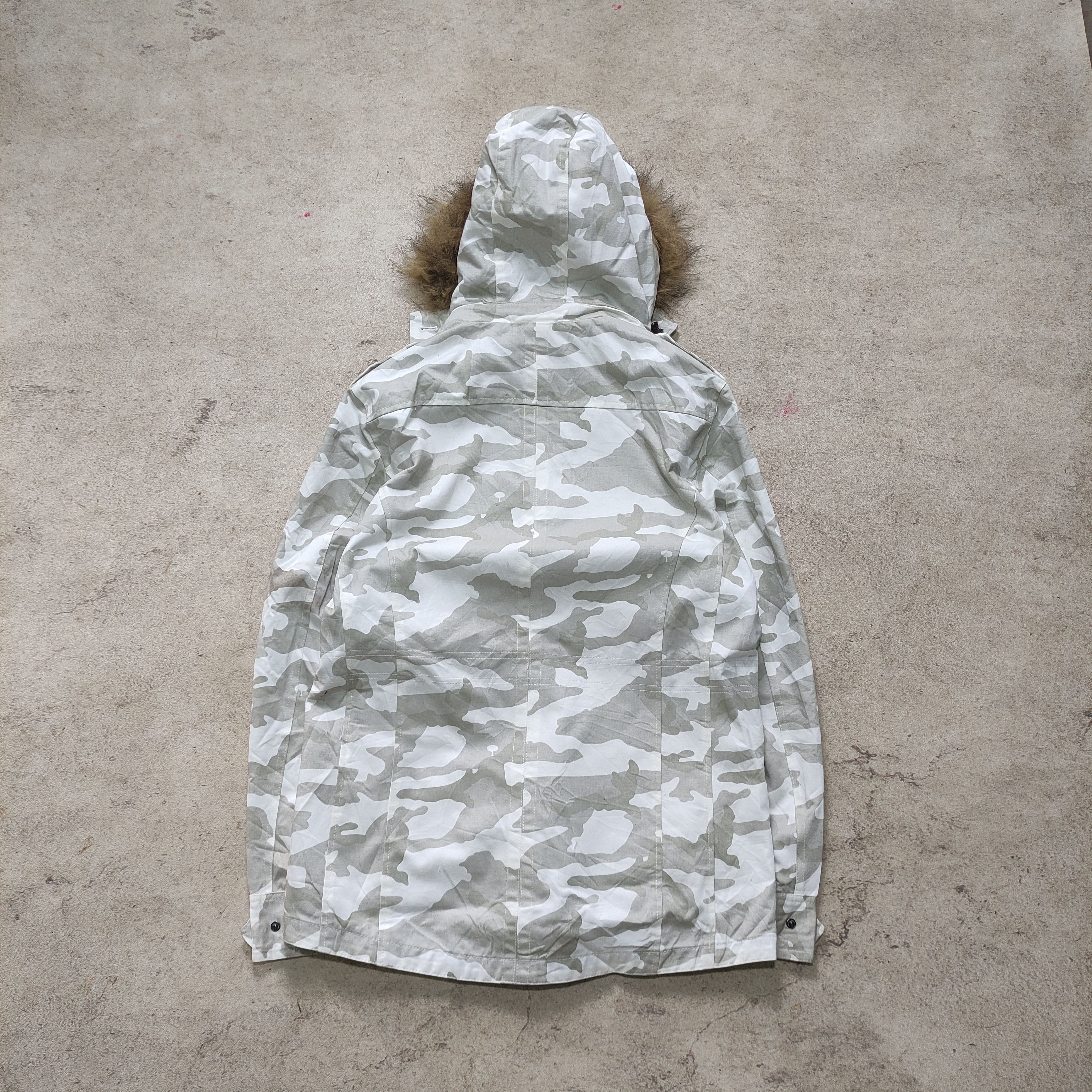 Tornado Mart Semantic Design Fur Jacket Camo 2000s Size US L / EU 52-54 / 3 - 6 Thumbnail