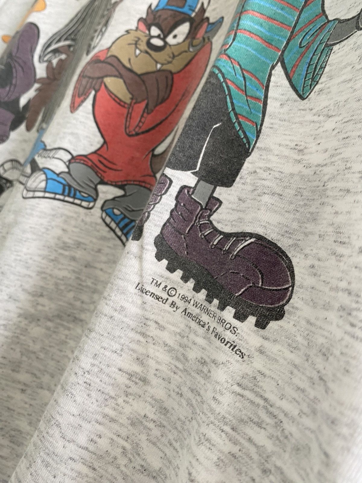 Warner Bros Vintage 1994 Warner Bros Looney Tunes Tshirt Size US L / EU 52-54 / 3 - 4 Thumbnail