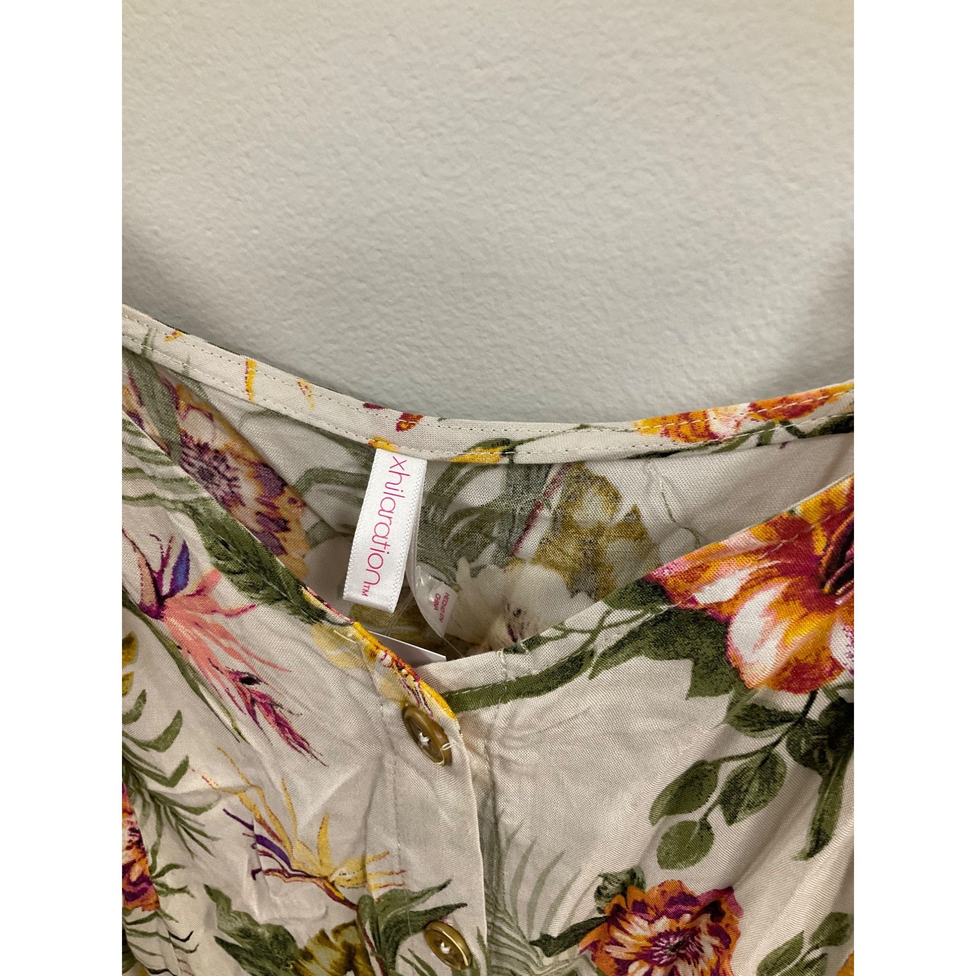 Other Xhilaration Juniors Summer Floral Button-Front Ruffled Strap Size XXL / US 16-18 / IT 52-54 - 3 Thumbnail