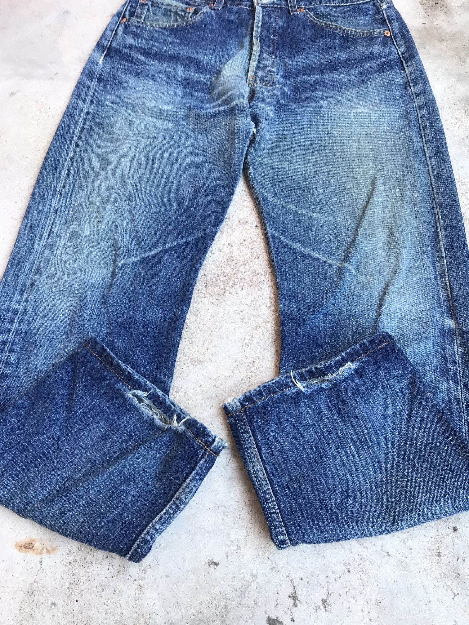 Levi's × Vintage Vintage Levis 501 distressed ripped bluewash japan W30x28.5 Size US 30 / EU 46 - 5 Thumbnail