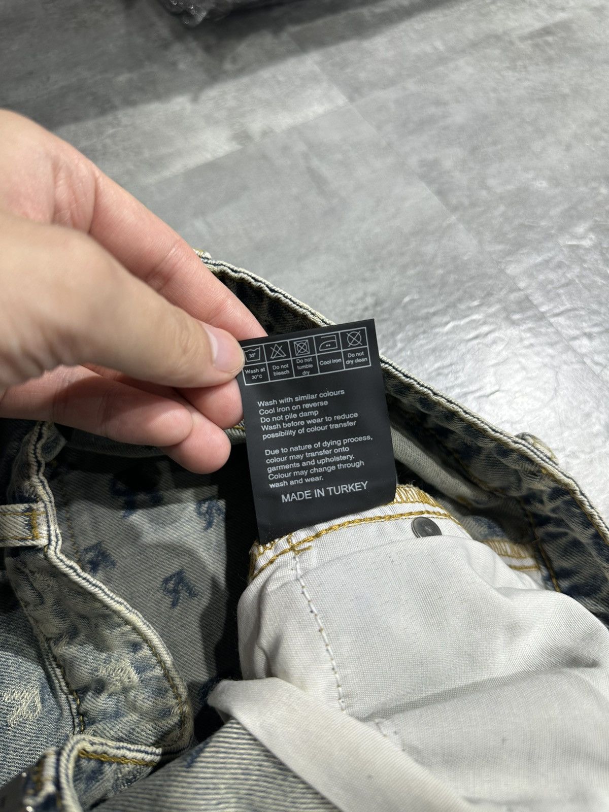 Represent Clo. Represent R3 Monogram Baggy Denim - Stone Wash Size US 33 - 8 Thumbnail