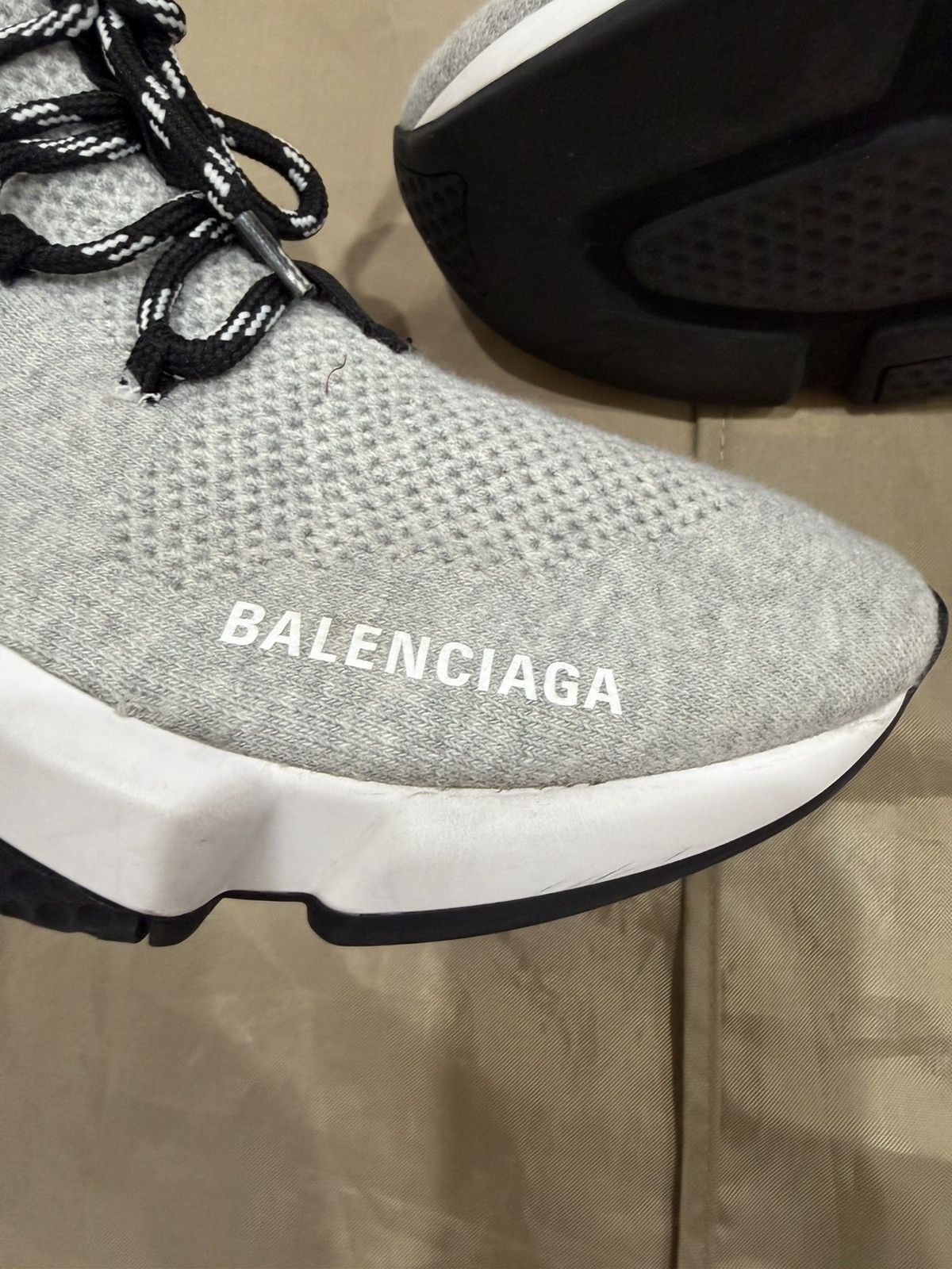 Balenciaga Balenciaga Wmns Speed Lace Up Sneaker 'Grey' size 41 Size US 8 / EU 41 - 5 Thumbnail