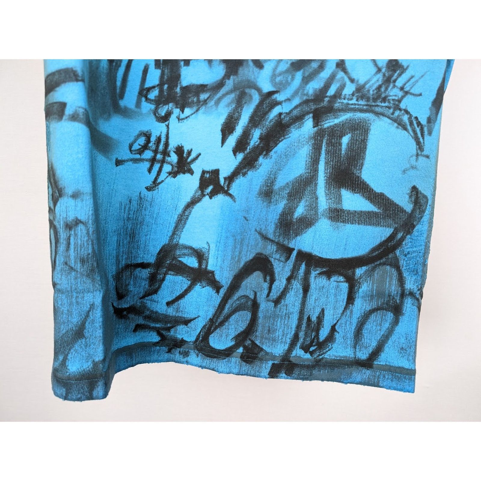 Balenciaga o1rshd1 Oversized T-Shirt Skater Graffiti in Azure Size US S / EU 44-46 / 1 - 7 Thumbnail