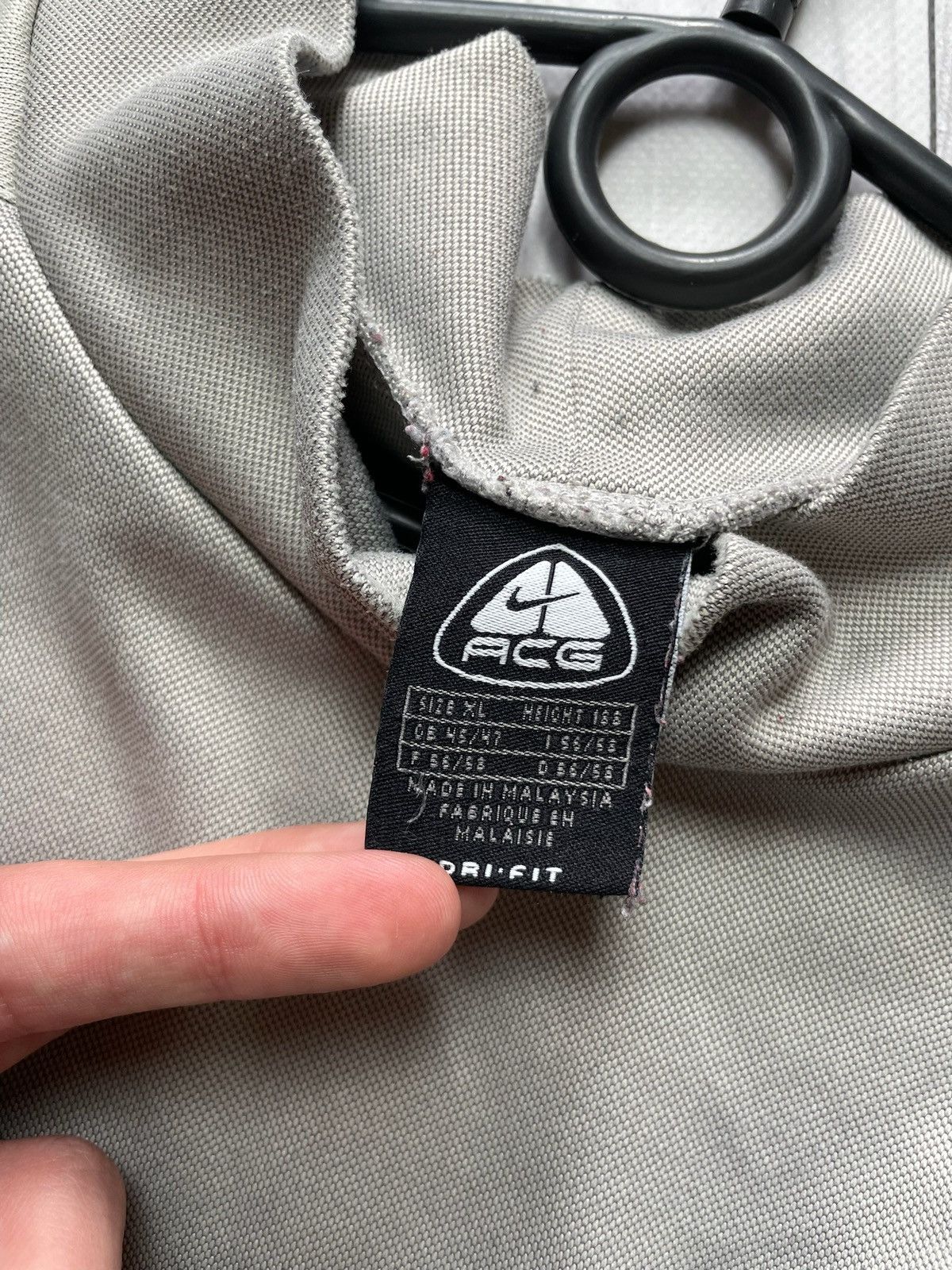 Nike × Nike ACG × Vintage Vintage Nike ACG silver long sleeve jersey size XL logo Size US XL / EU 56 / 4 - 3 Thumbnail