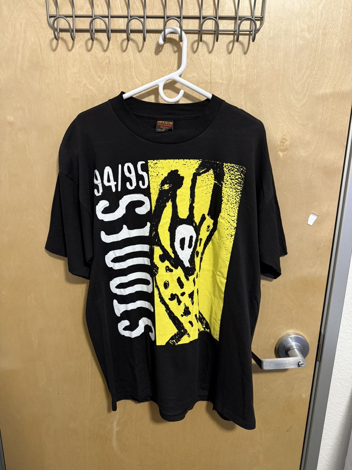 The Rolling Stones RARE VINTAGE Rolling stones tour date tshirt size xl Size US XL / EU 56 / 4 - 1 Thumbnail
